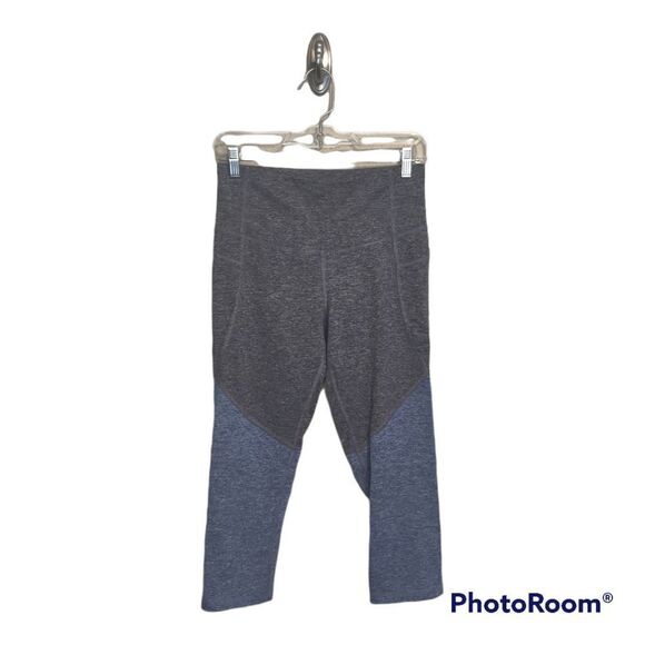C9 Champion Cropped Leggings  - Picture 1 of 4